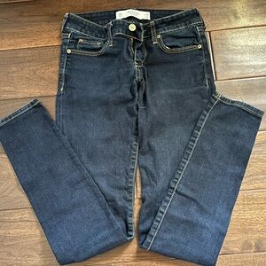 Abercrombie & Fitch Skinny Fit Dark Wash Denim